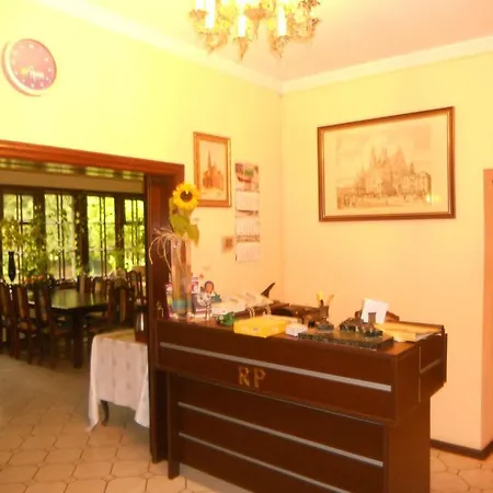 Pensjonat Rezydencja Parkowa *