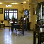 民宿 盘斯尤纳特里兹亚帕克瓦酒店 *