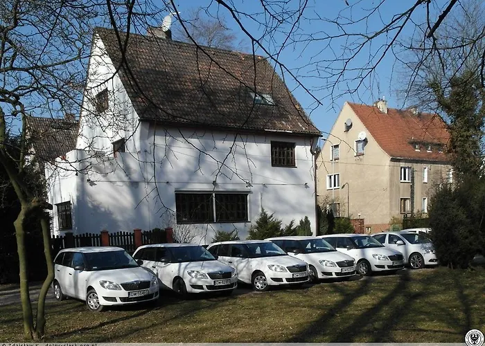 Pensjonat Rezydencja Parkowa Pansiyon Wroclaw