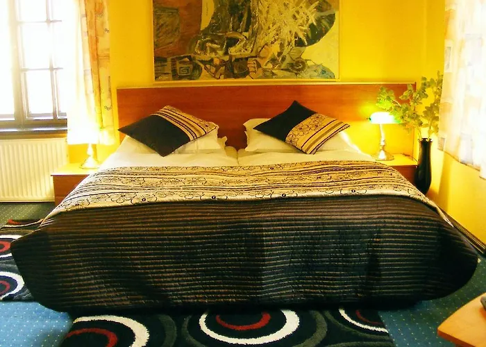 Homestay Pensjonat Rezydencja Parkowa