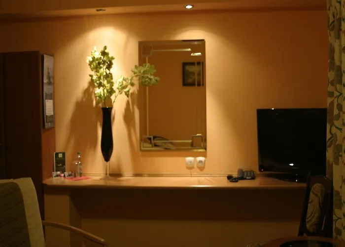 Pensjonat Rezydencja Parkowa *