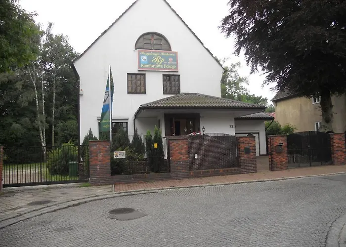 Pansiyon Pensjonat Rezydencja Parkowa Wroclaw