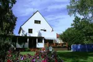 Pensjonat Rezydencja Parkowa Homestay Wroclaw